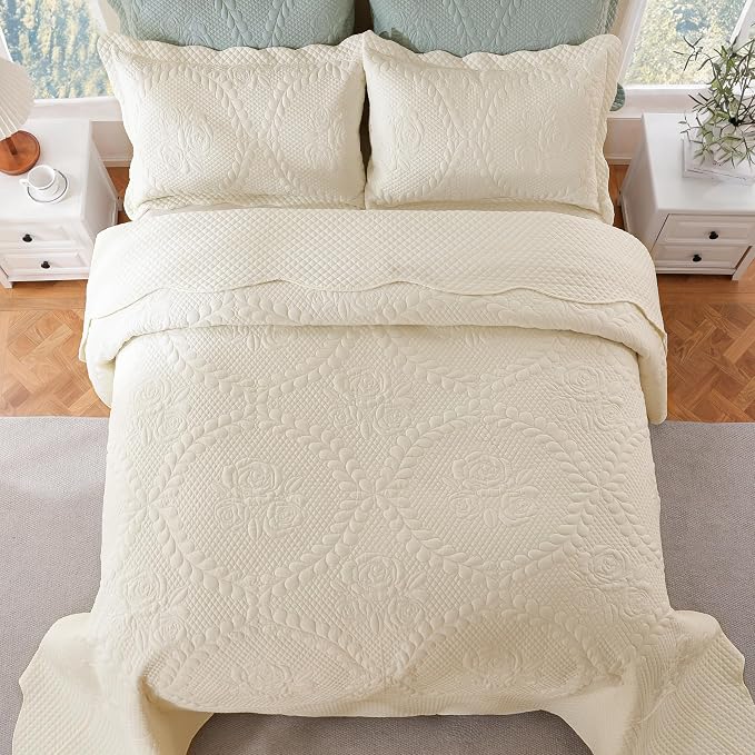 EVENHUG Oversized King Bedspreads California King Quilt Set - Image 3