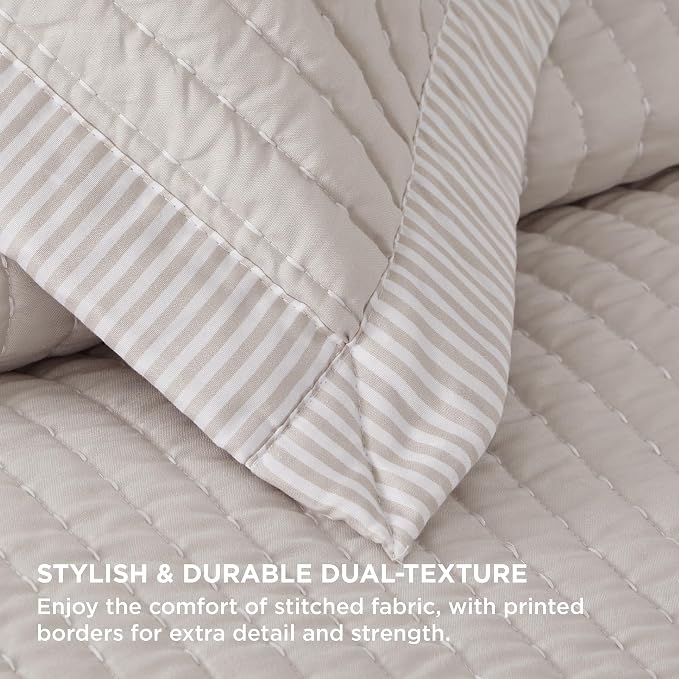 Bedsure King Size Quilt, Lightweight Striped Thin Comforter, Linen | Breathable - Image 3