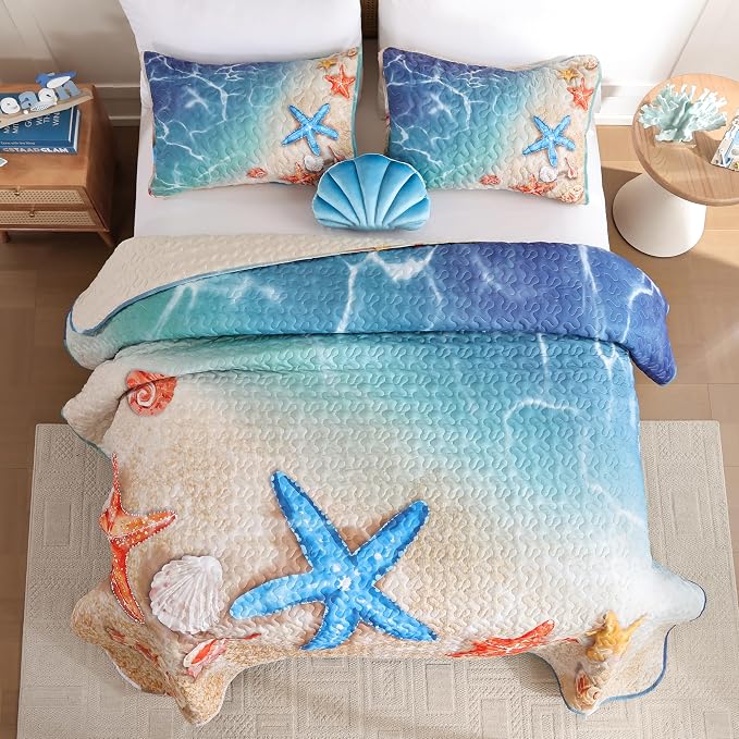 weigelia Coastal Quilt King Size, Beach Lightweight Summer Bedding | Starfish - Image 2