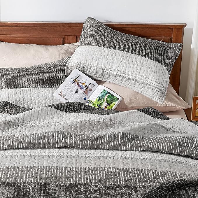 King Size Quilt Set Dark Grey - Image 4