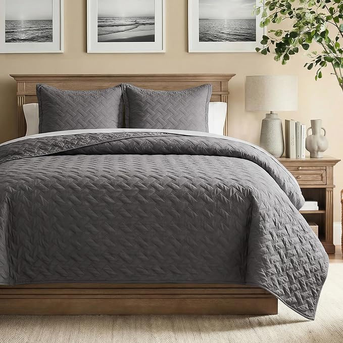 Bedsure Quilts King Size by Unknown
