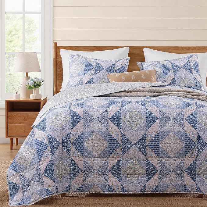 King Quilt Set-3 Pieces Soft Bedding Lightweight Floral Patchwork Coverlet | by BLOOMHAVEN