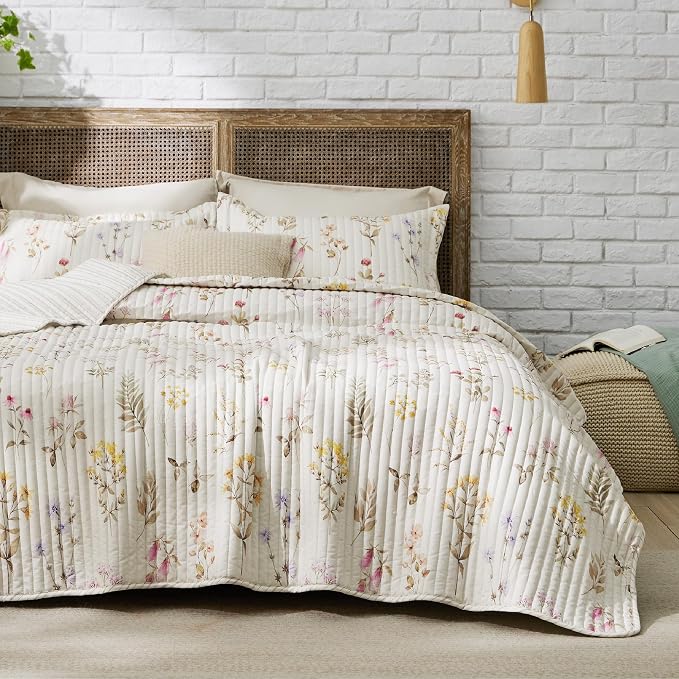 Bedsure Fall Quilts Queen Size, Reversible Botanical Floral Comforter | Autumn by Unknown