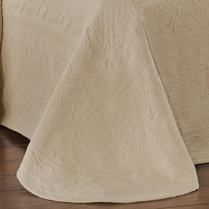 King Charles Modern Farmhouse Floral Matelasse Bedspread, 100% Cotton - Image 5