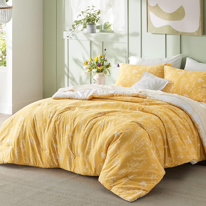 Bedsure Gold Full Comforter Set - Image 2