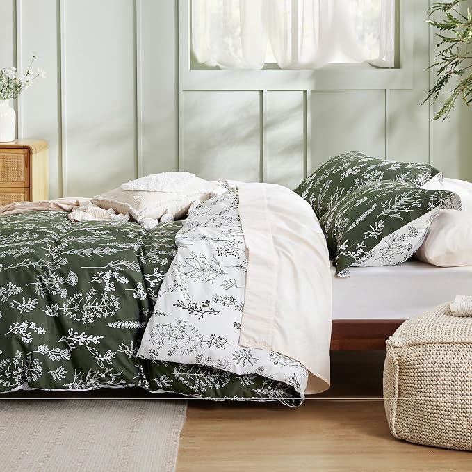 Bedsure Dark Olive Full Comforter Set - Image 4