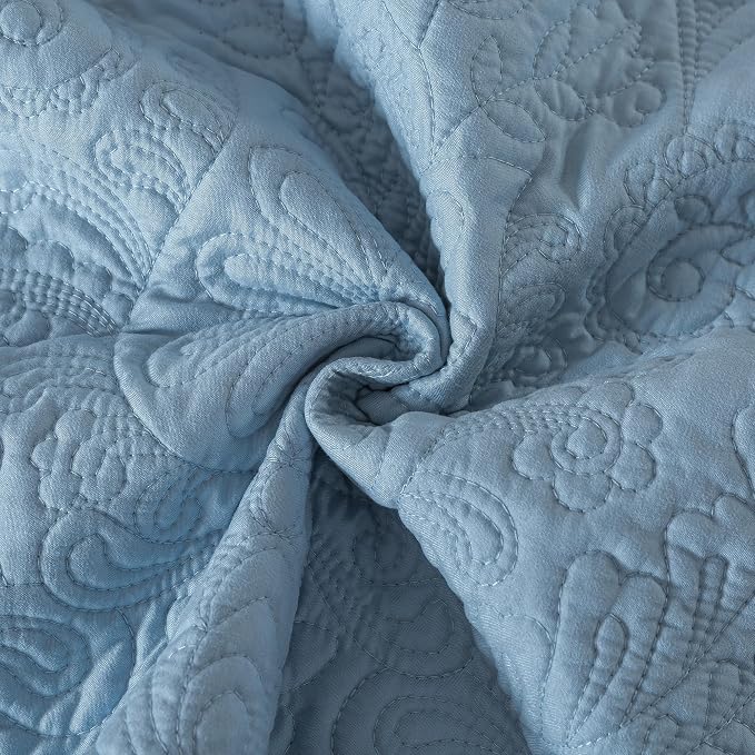 Quilt Set Queen Size - Image 9