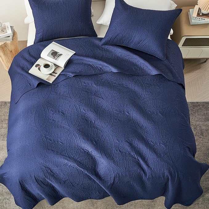 akkialla 118"x106" Navy California King Quilt Set, Oversized Floor-Length - Image 3