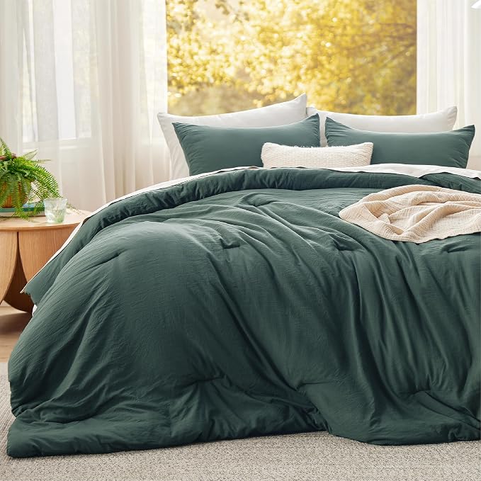 Bedsure Super King Plus Comforter Set, Forest Green Soft Prewashed Bedding - Image 2