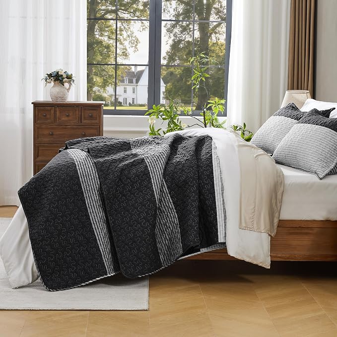 Oversized King Quilt Set Black White, 3 Pieces Stripe Bedspread | 128x120 Inch - Image 5