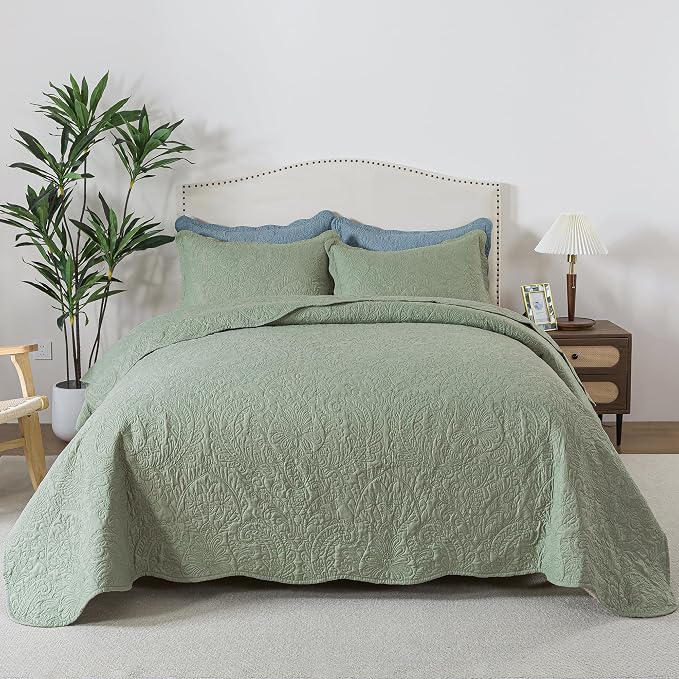 Queen Quilt Bedding Sets by HoneiLife