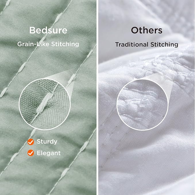Bedsure Twin Quilt, Lightweight Soft Striped Comforter Bedding Set, All-Season - Image 4