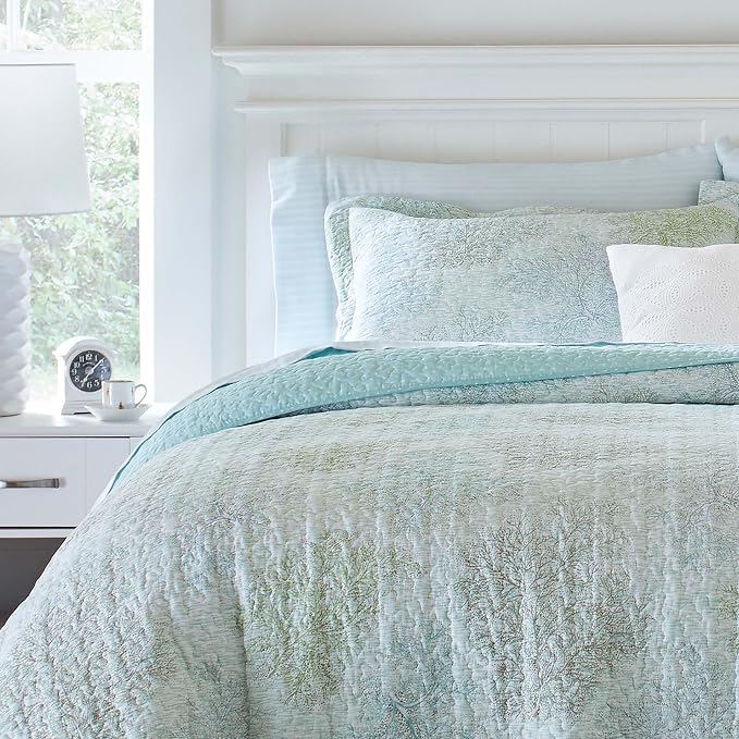 Laura Ashley - King Quilt Set, Reversible Cotton Bedding - Image 9