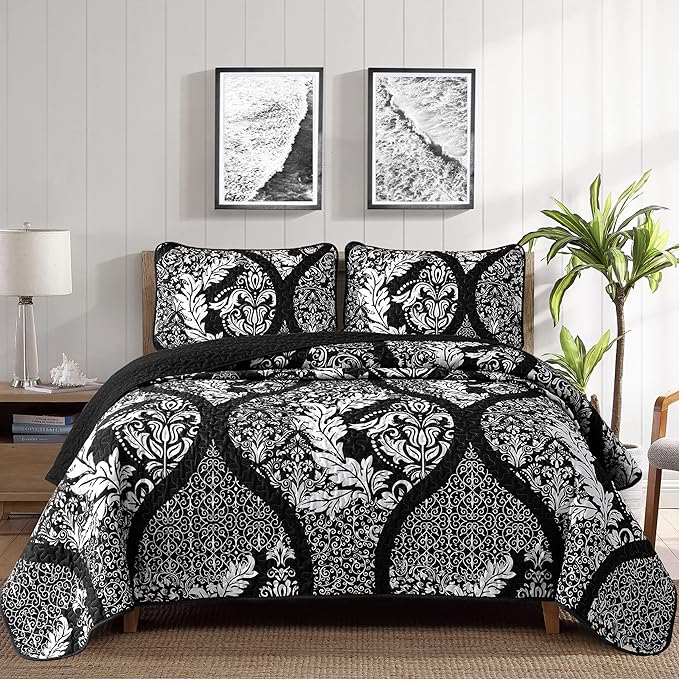 DJY Damask Quilt Set California King, Lightweight Bedding Set 3 Pcs, All Season by HOME