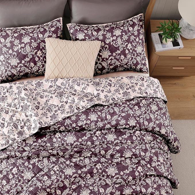 King Quilt Set-3 Pieces Soft Bedding Floral Reversible Coverlet | All Seasons - Image 5