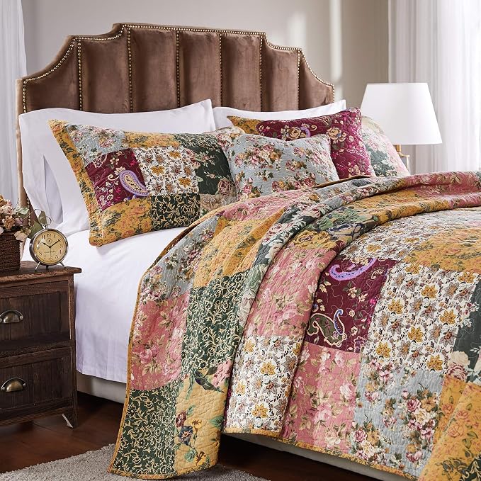 Greenland Home Antique Chic 100% Cotton Authentic Patchwork Quilt Set, 5-Piece - Image 6