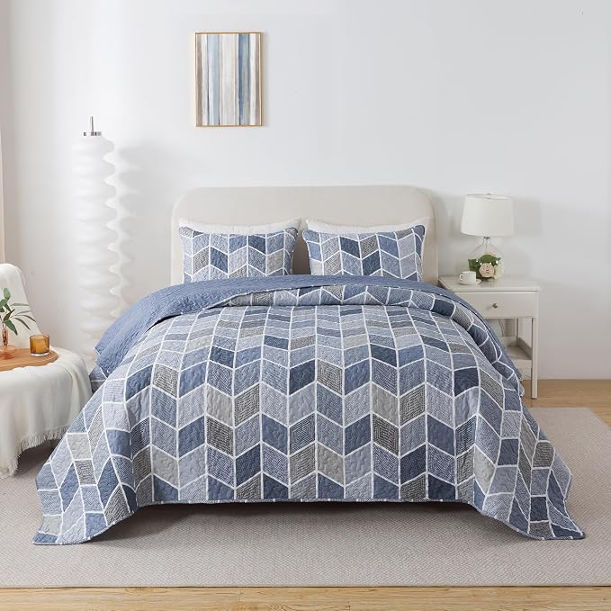 SLPR - Blue and Gray Chevron Heather Quilt Set, Twin - Image 2