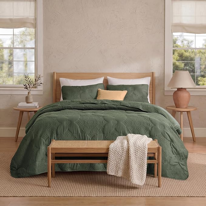 Bedsure King Size Quilt Bedspread, Thin Comforter, Olive Green Coverlet | - Image 5