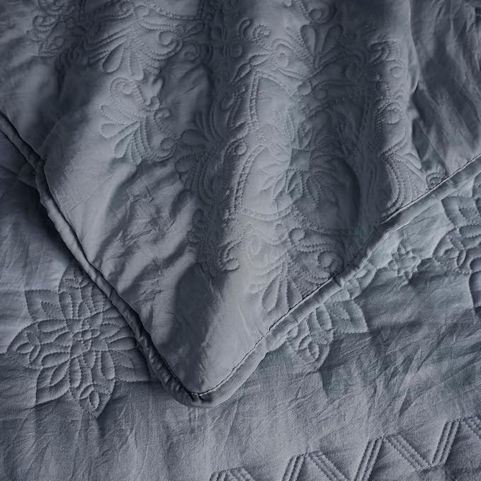B2EVER Boho Blue Quilt King Size Bedding Sets - Image 5