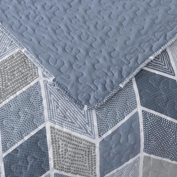 SLPR - Blue and Gray Chevron Heather Quilt Set, Twin - Image 6