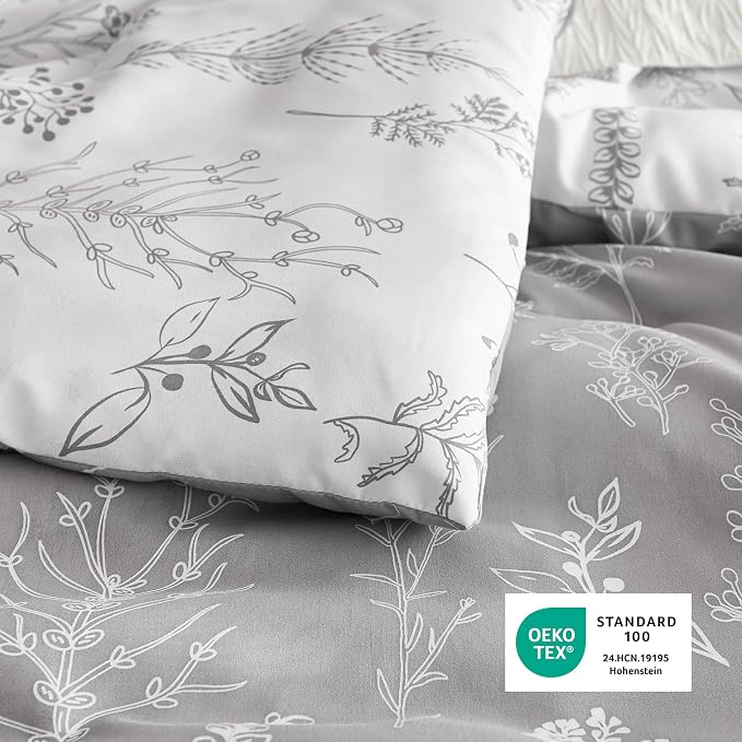 Bedsure Light Grey California King Comforter Set - Image 6