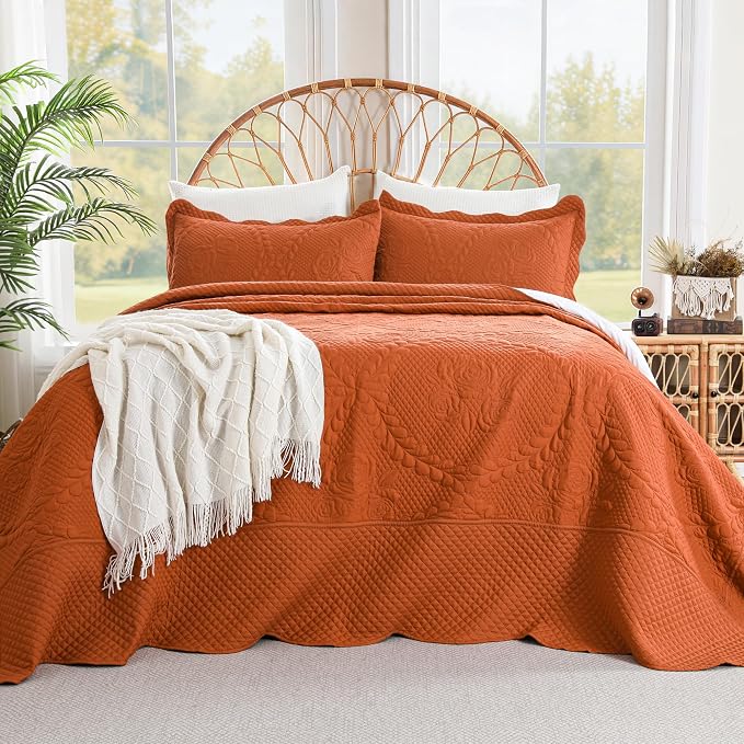 EVENHUG Oversized King Bedspreads California King Quilt Set - Image 4