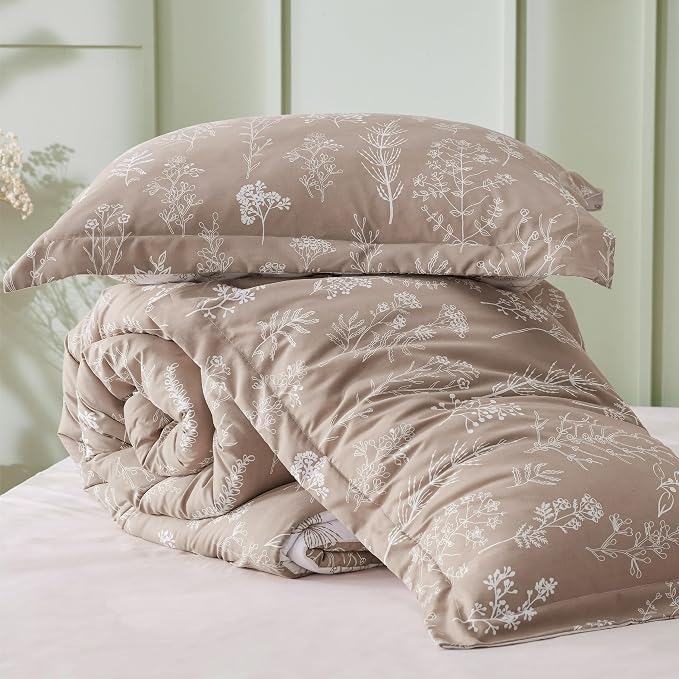 Bedsure Light Taupe Twin/Twin XL Comforter Set - Image 7