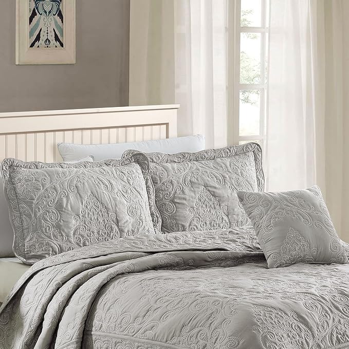 Home Soft Things Damask 4 Piece Bedspread Set, Scalloped Edge Reversible - Image 2