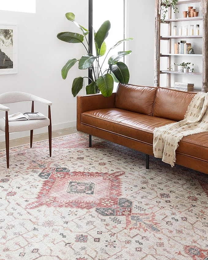 Loloi Skye Collection SKY-02 Ivory/Berry 8'-0" x 8'-0" Round Area Rug
