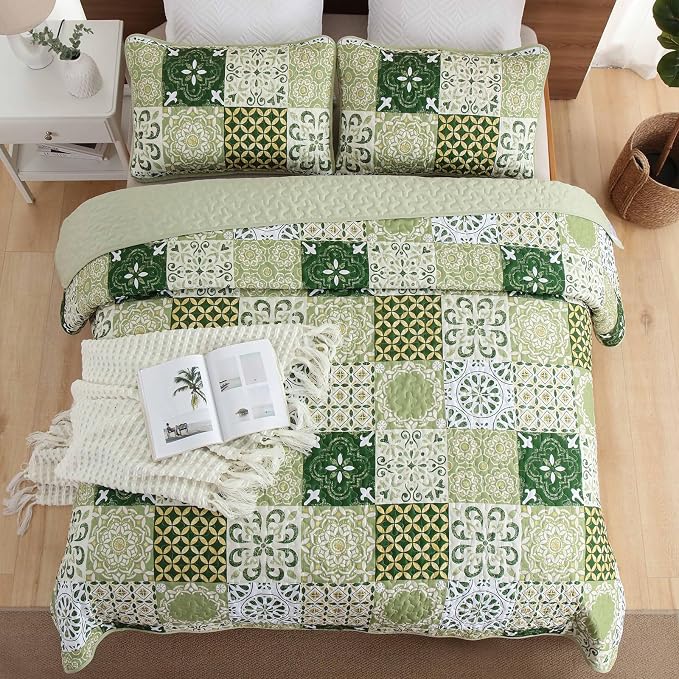 Dobuyly Green Quilt Set King Size, Boho Sage Green Plaid Patchwork Bedspreads - Image 3