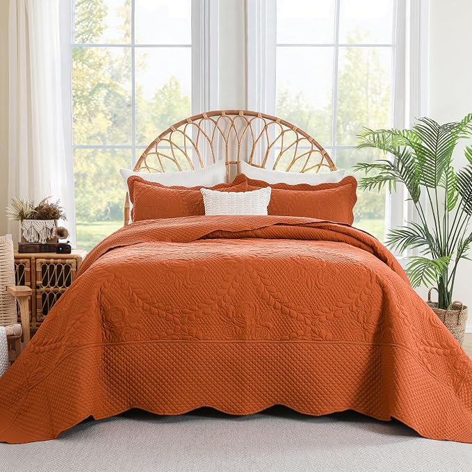 EVENHUG Oversized King Bedspreads California King Quilt Set - Image 2
