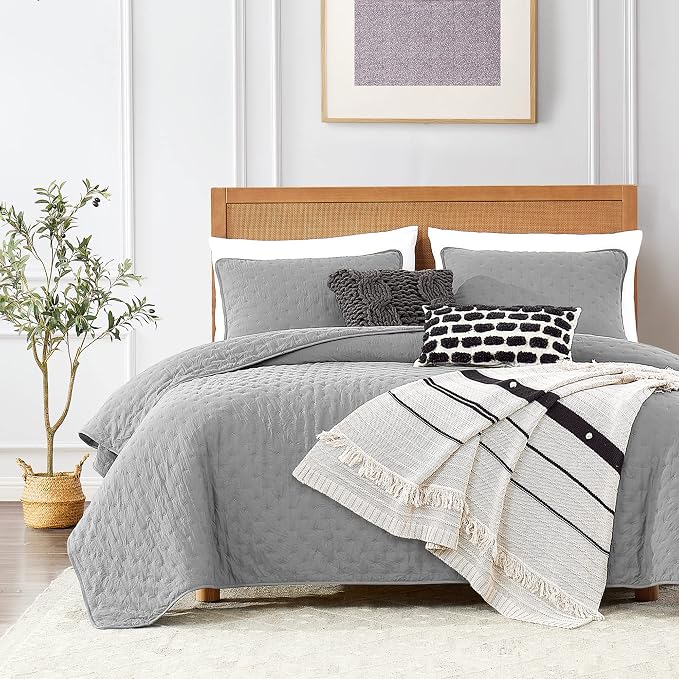 ROARINGWILD Light Grey King Size Quilt Bedding Sets by ROARINGWILD