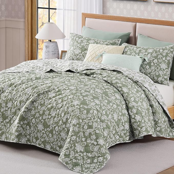 Queen Quilt Set-3 Pieces Soft Bedding Floral Reversible Coverlet | All Seasons - Image 2