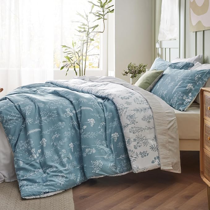 Bedsure Mineral Blue Queen Comforter Set - Image 4