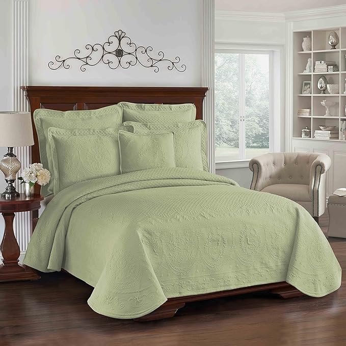 King Charles Modern Farmhouse Floral Matelasse Coverlet, 100% Cotton Breathable by Historic+Charleston+Collection