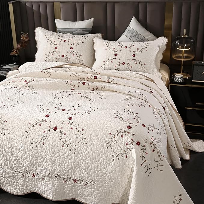 Quilt Set King Floral Leaves 3D Embroidery Pattern 3-Piece Cotton Blend | by ROOMLIFE