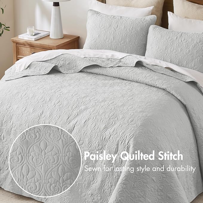 Madison Park King Quilt Bedding Set, Cottage-Inspired Damask, Classic Stitch - Image 3