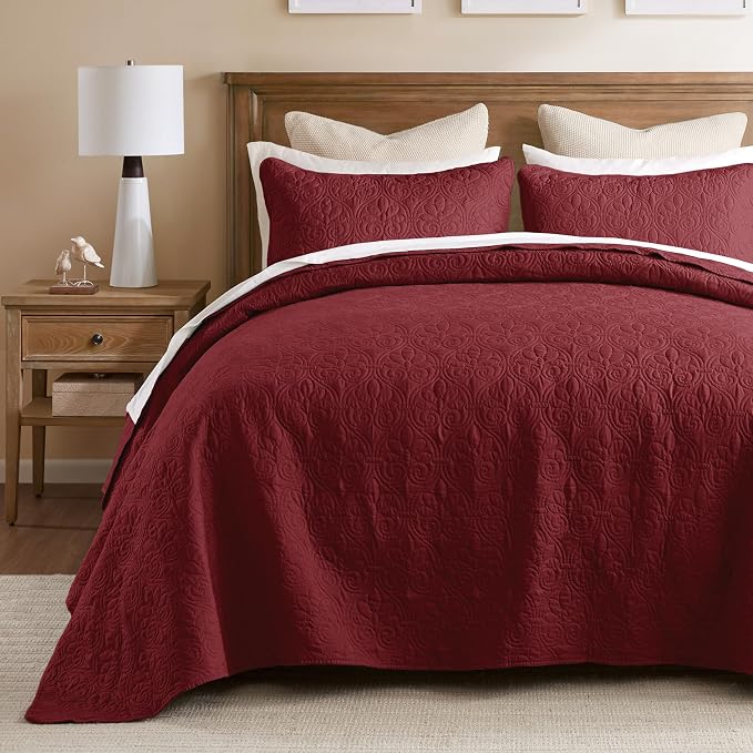 Madison Park Queen Quilt Bedding Set, Cottage-Inspired Damask, Classic Stitch by MADISONPARK