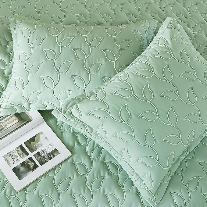 EVENHUG Quilt King Size Bedding Set - Image 9