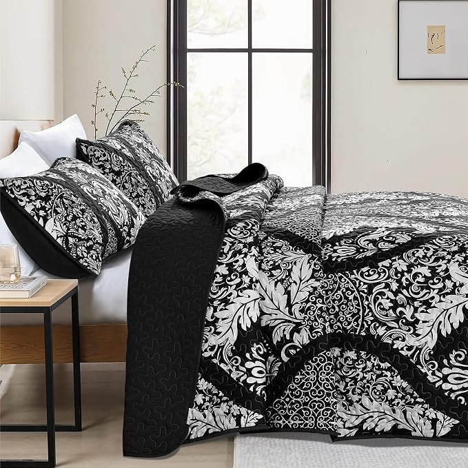 DJY Damask Quilt Set Queen Size, Boho Lightweight Bedding Set 3 Pcs, All Season - Image 3