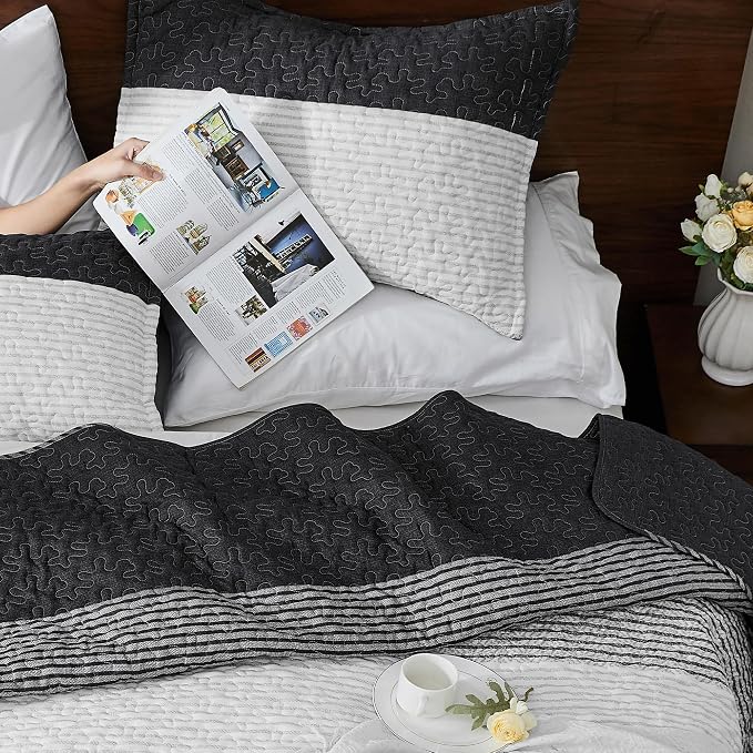 Oversized King Quilt Set Black White, 3 Pieces Stripe Bedspread | 128x120 Inch - Image 4