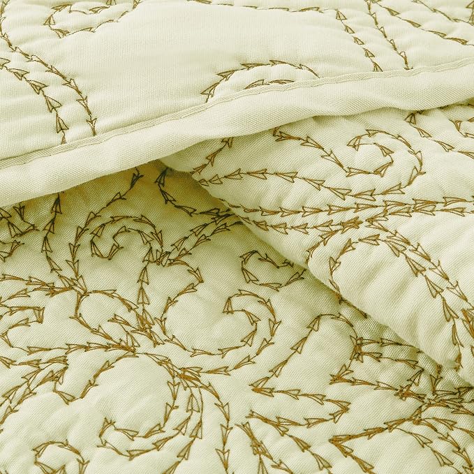 Home Soft Things Damask 4 Piece Bedspread Set, Scalloped Edge Quilt Coverlet - Image 4