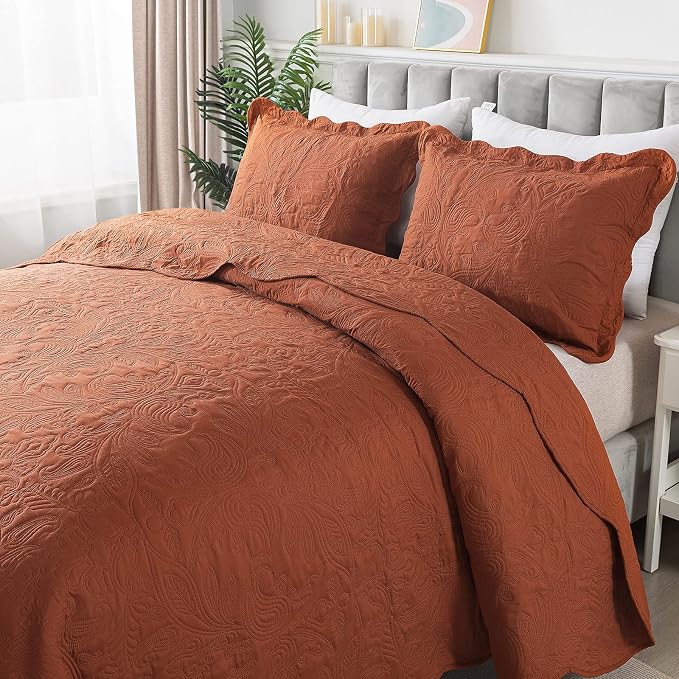 HoneiLife Embroidered Quilt King Size - Image 3