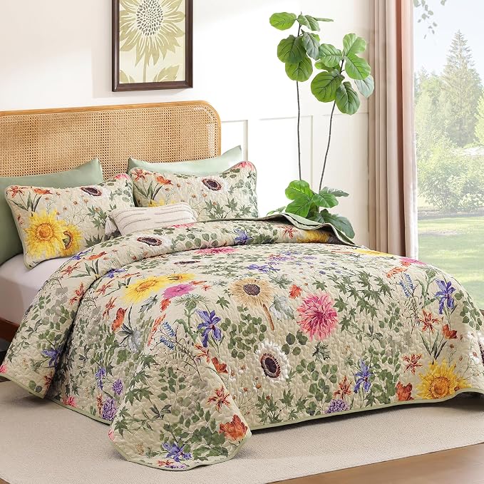 Yiran Beige Queen Quilt Bedding Set, Floral Bedspreads Queen Size | 3 Pieces - Image 2