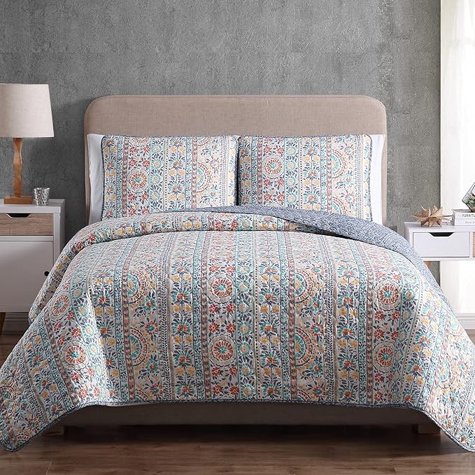 Quilts for Full/Queen Bed Bedspreads Soft Bed Summer Lightweight Bedspread by SchnauzerHome