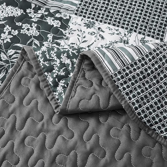 Mybedsoul Black Grey Boho Quilt Set King Size, 3 Pieces Plaid Floral Bedspread - Image 6
