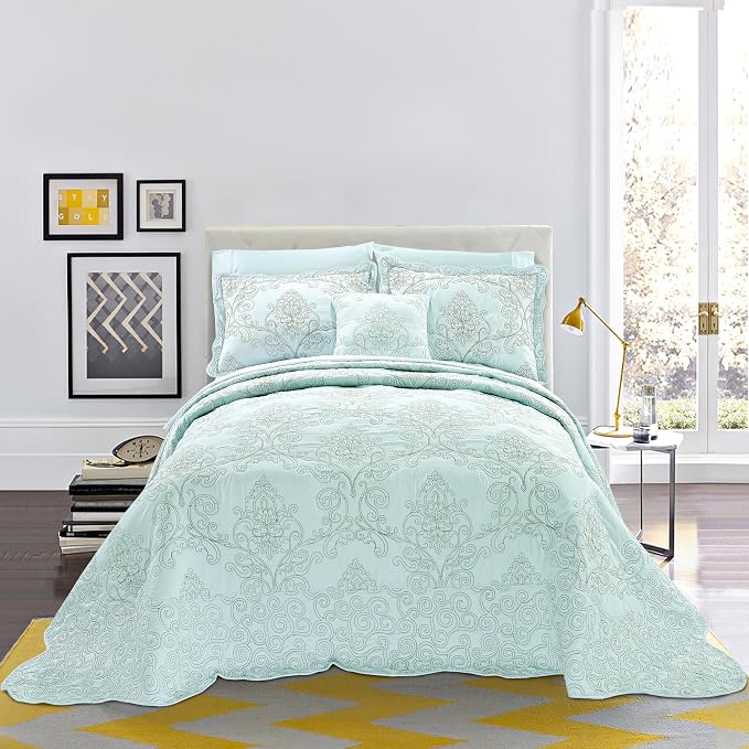 Home Soft Things Damask 4 Piece Bedspread Set, Scalloped Edge Reversible - Image 2