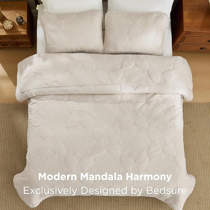 Bedsure Quilts Queen Size Bedspread, Lightweight Comforter, Farmhouse Floral - Image 9