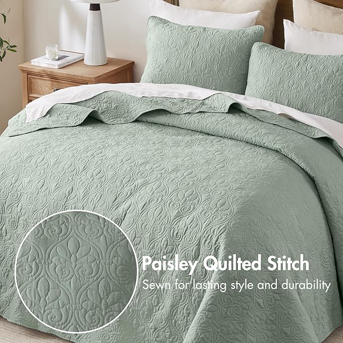 Madison Park Full Quilt Bedding Set, Cottage-Inspired Damask, Classic Stitch - Image 3