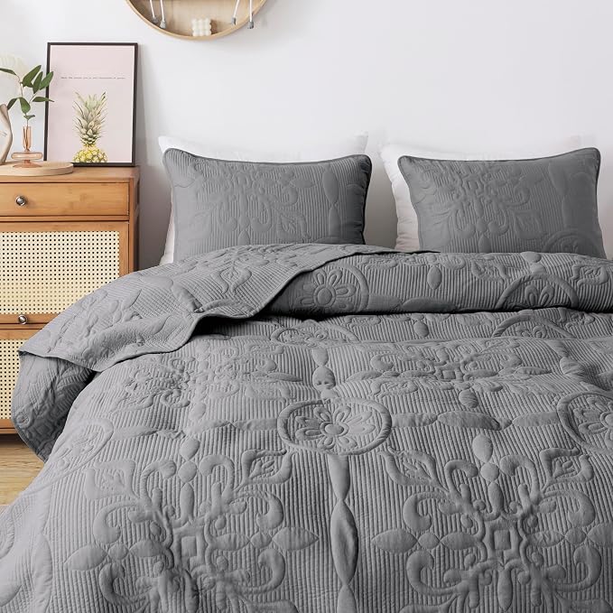 B2EVER Dark Grey Damask Quilt King Size Bedding Sets - Image 3